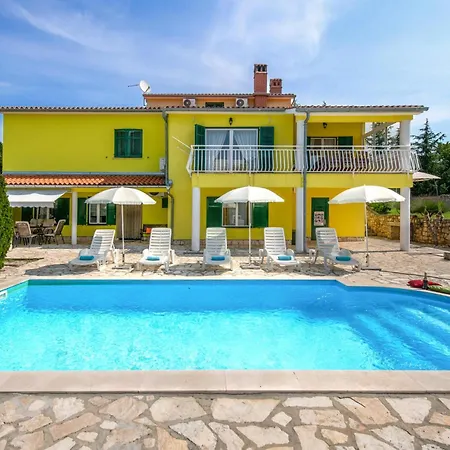 Ferienhaus 2 Bedroom Awesome In Labin