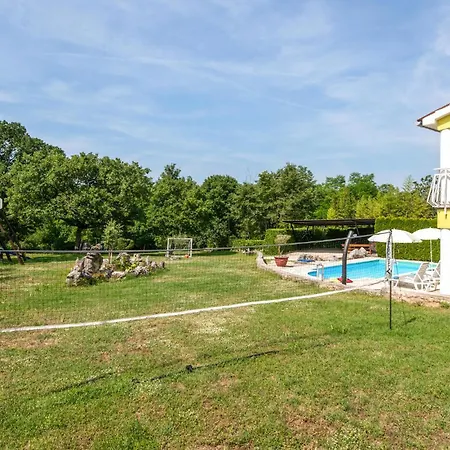 Holiday home 2 Bedroom Awesome In Labin *